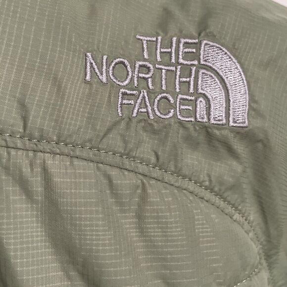 The North Face Small Women’s Puffer Coat Full Zip Jacket Sage Green Primaloft - Picture 3 of 12